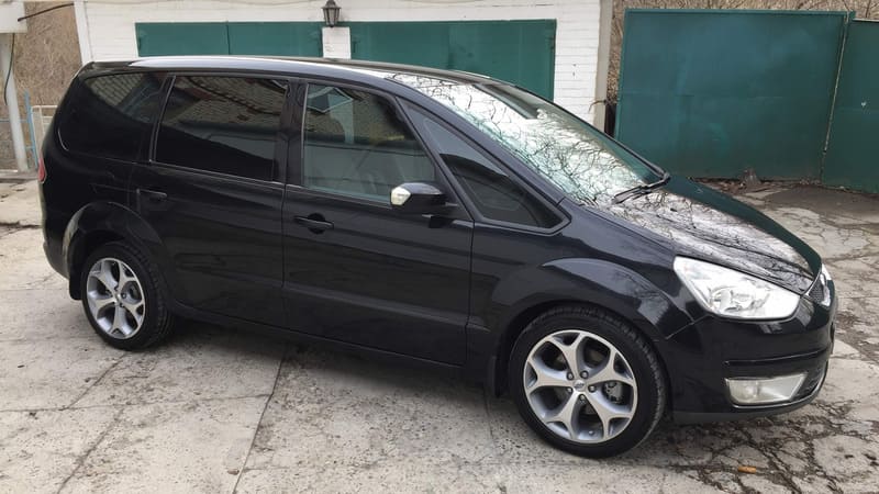 Ford Galaxy 2008 год